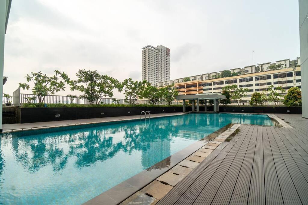 Modern & Comfy Studio In Central Jakarta, Scbd Exterior photo