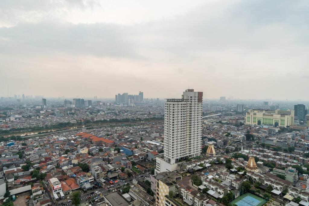 Modern & Comfy Studio In Central Jakarta, Scbd Exterior photo